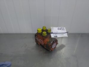 Schaeff SKL832-Sauer Danfoss OSPC160LS-Steering unit