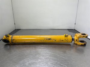 Liebherr L514-9913472-Lifting cylinder/Hubzylinder