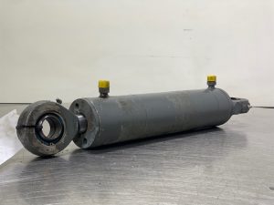 Liebherr L514-9913474-Steering cylinder/Lenkzylinder