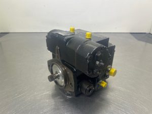 Sauer Danfoss 42R41CG3AN52P3G2F1A34-Drive pump/Fahrpumpe/Rijpomp