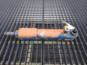 Ahlmann AZ10-4197405A-Support cylinder/Stuetzzylinder