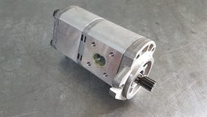 JLG 3006H-Casappa PLP20.20-07S9-Gearpump/Zahnradpumpe
