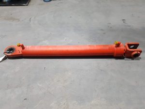 O&K L20I - Tilt cylinder/Kippzylinder/Nijgcilinder