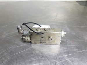 Volvo L30G-ZM2808221-Counter balance valve