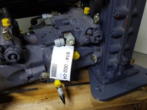 Vögele 2075214-Linde HPV75-02 0000-Drive pump/Fahrpumpe
