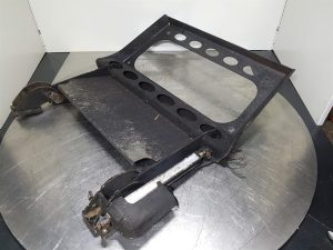 Claas TORION1812-Liebherr 93025449-Engine hood