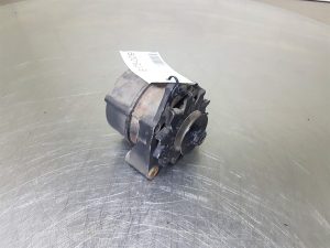 Deutz -Iskra AAK1312-Alternator/Lichtmaschine/Dynamo