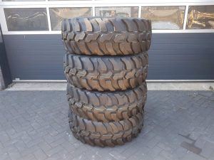 Cover (Dunlop / Mitas) 405/70-R20 (16/70R20)-Tire / Reifen