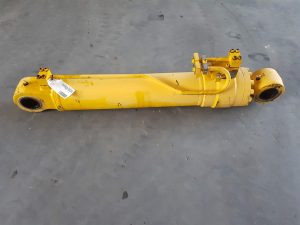 Furukawa W725LS-Hengst-Tilt cylinder/Kippzylinder/Cilinder