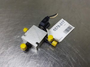 Case 621D-CNH 445471A1-Valve/Ventile/Ventiel
