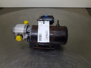 Case 621D-2200943-Haldex-Compact-/steering unit