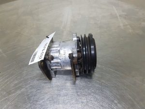Case 621D-Sanden U4611-Compressor/Kompressor/Aircopomp
