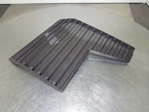 Ahlmann AZ150E-4180100A-Seitengitter links