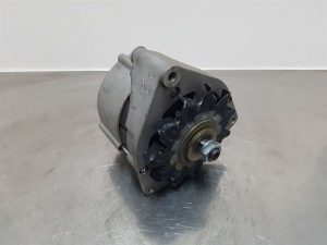 Deutz 28V 27A - Alternator/Lichtmaschine/Dynamo