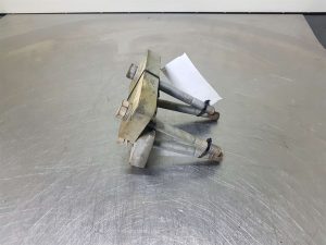 Liebherr L506C-93015229/4600965-Axle mounting/Klemplatte