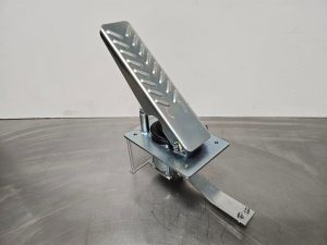 Terex TL/SKL/SKS-5692657905-Gas pedal