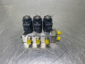 Liebherr LH80-10678554-Valve/Ventile/Ventiel