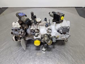 Sauer Sundstrand -7090202-Tandem pump/Fahrpumpe/Rijpomp