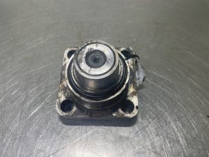 Liebherr A924C-10489729-Steering pivot pin/Fuseepen