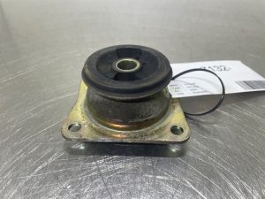 Schaeff SKL834-5153656320-Vibration damper/Trillingsdemper