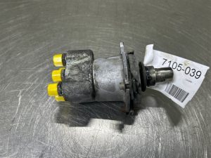 Terex TW150-6047886-Servo valve/Servoventil/Servoventiel