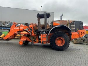 Hitachi ZW310TPD-6 -  (For parts)