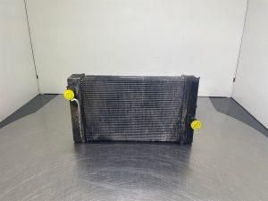 Manitou MT523 - Oil cooler/Ölkühler/Oliekoeler