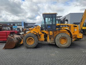 Hyundai HL757-7A -  (For parts)