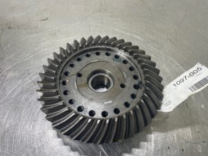 Caterpillar 924G-147-1747-Bevel gear set/Kegelradsatz
