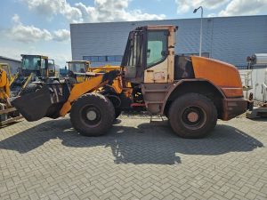 Liebherr L524 -  (For parts)