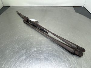 Liebherr L524-11123232/11123231-Wiper arm/Wischerarm