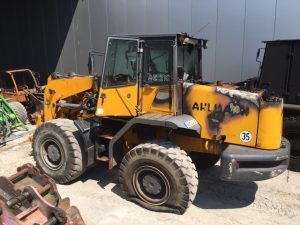 Ahlmann AZ 210  (For parts)