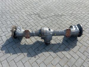 Volvo L30-15209844-ZF AV-230-4472039064-Axle/Achse/As