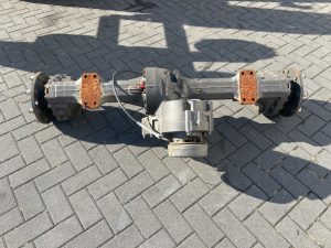 Volvo L30-ZF-Axle/Achse/As