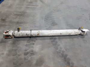 O&K L15I - Lifting cylinder/Hubzylinder/Hefcilinder