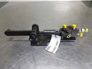 Ahlmann AZ14-4145334O-Bucher Hydraulics 200051012052-Valve