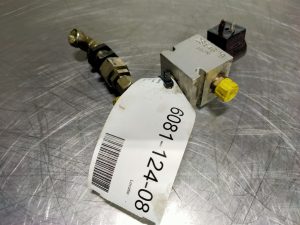 Volvo L30B-ZM2814679-2/2 Valve-Wegeventil-Ventiel
