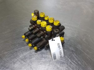 Ahlmann 4198097A/4108707A-Nordhydraulic RM-204/95-33-Valve