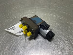 Ahlmann AZ10-Bosch 081WV06P1V1010WS012-NG6 4/2 Valve 12V