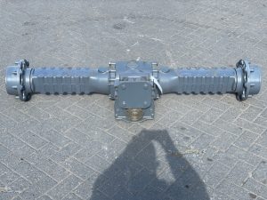 Yanmar V120-5370661924-Dana Spicer 311/112/267-Axle/Achse