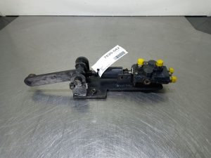 Ahlmann AZ6-4145334O-Stuetzventilschaltung/Zwenkventiel