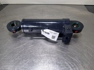 Terex TW110-Yanmar 5908100125-Outrigger cylinder
