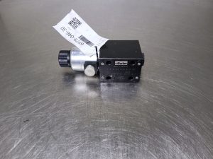 Parker D3W20BNKP30 - NG10 4/2 Valve 12V