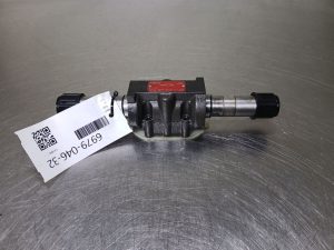Argo Hytos RPE4-103Y11-15888900-NG10 4/3 Valve