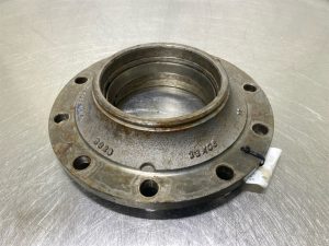 JCB 550-80 Dana Spicer 213/240 Wheel hub