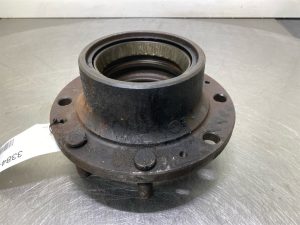 Atlas 72E Clark-Hurth 353/172/442 Clark-Hurth 353/172/442-738.06.019.03-Wheel hub