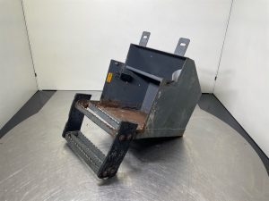 Liebherr L514 Speeder 9840311 Stair panel/Trittstufen/Traptreden