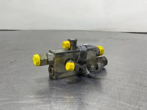 Liebherr L514 Speeder 7623591 Counter balance valve