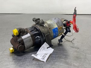 Liebherr L514 Speeder 5716888 Compact-/steering unit
