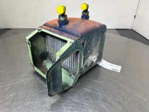 Ahlmann AZ10 AKG 2237422KZ/90.881 Oil cooler/Ölkühler